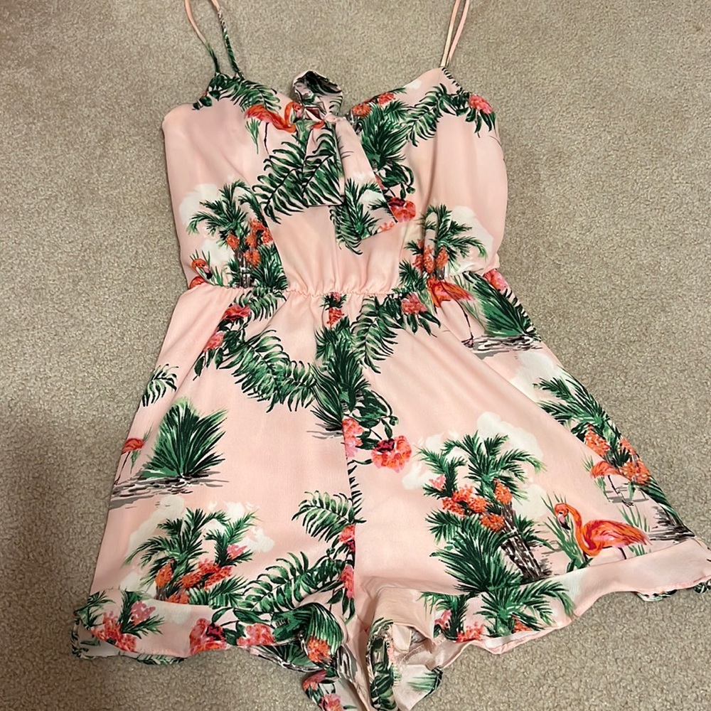 Absolutely cutest romper!